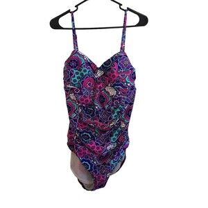 Assets One Piece Swimsuit Women's Size XL Multicolor Geometric Spanx